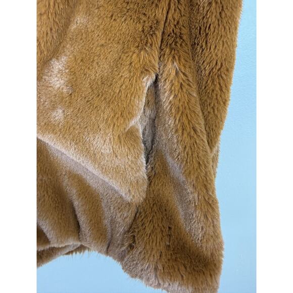 Stella & Dot Soft Faux Fur Vest Women XS Rusty Brown NWT Cozy Open Front - Picture 7 of 11